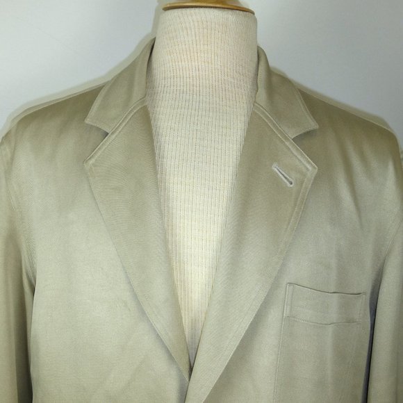 TOMMY BAHAMA tan silk blazer M 3 button runs full Vintage
